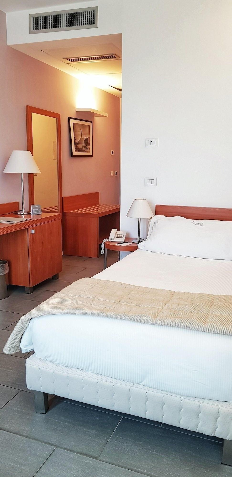 Poggio Del Sole Hotel Contrada Cimillà Eksteriør bilde