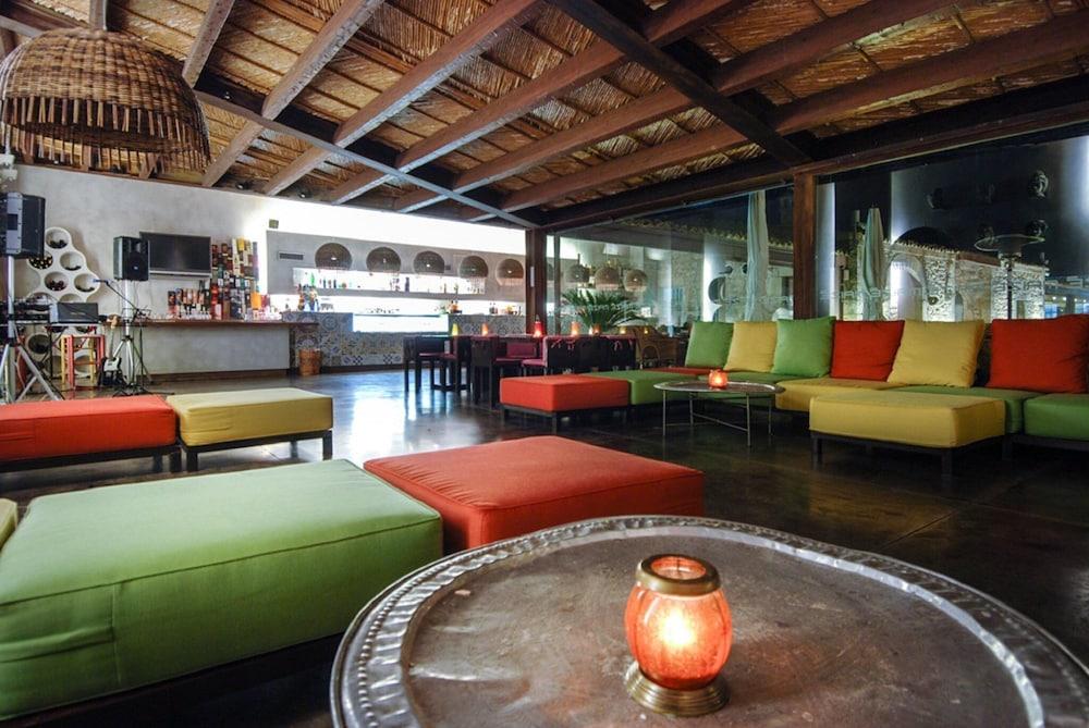 Poggio Del Sole Hotel Contrada Cimillà Eksteriør bilde